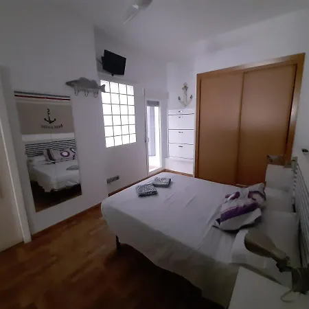 Apartment Acogedor Bajo A 30 Metros De La Playa *