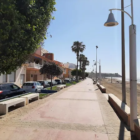 Apartment Acogedor Bajo A 30 Metros De La Playa *